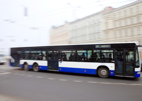 "Rīgas satiksme" autobuss.