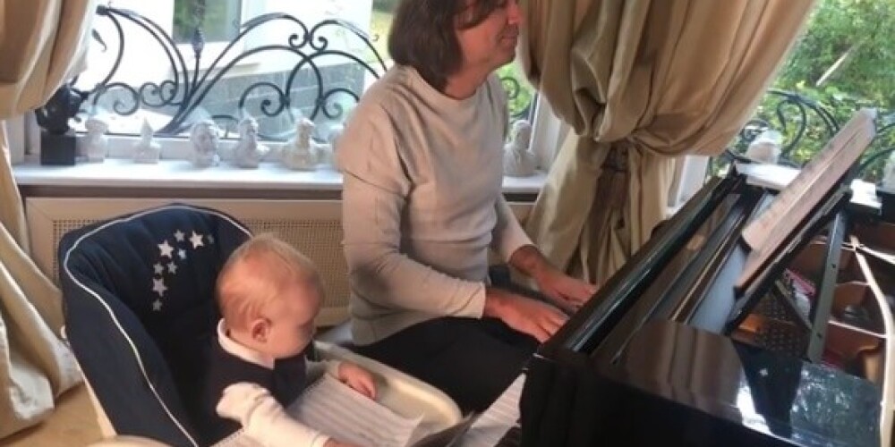 Дмитрий Маликов показал трогательное домашнее видео с 8-месячным сыном