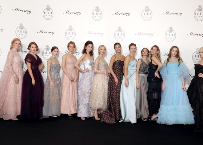 Бал журнала Tatler: дочери Лепса, Кончаловского и другие дебютантки представили знаменитые фамилии