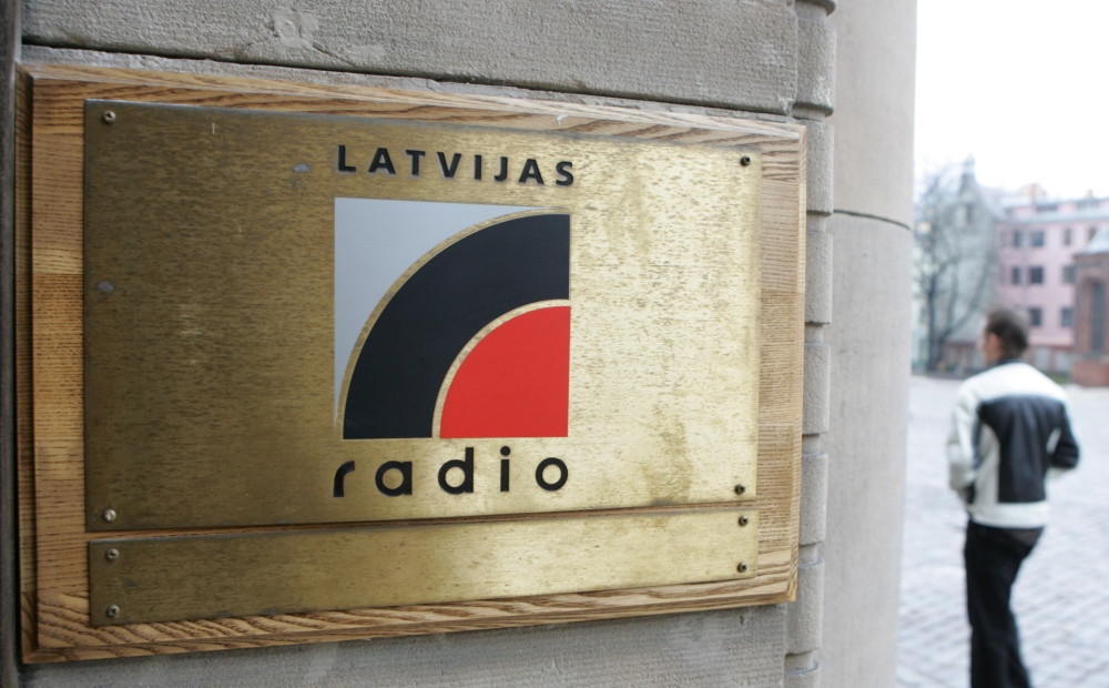 Latvijas Radio var nākties darbiniekiem kompensēt iepriekš neizmaksāto naudu par virsstundu darbu