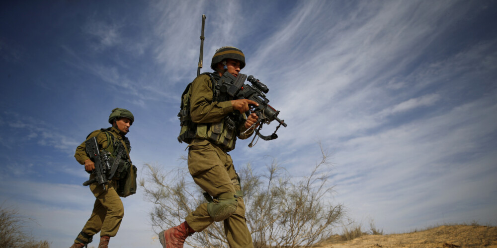 Izraēlas karavīri nošāvuši palestīnieti, kurš apmētājis viņus ar akmeņiem