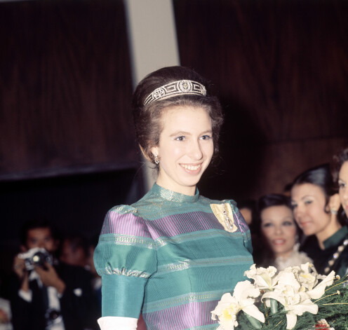 Princese Anna svinīgajā pieņemšanā Bangkokā (Taizemē) 1972. gadā.