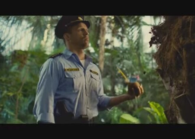 Видео дня: Знаменитый боксер Майрис Бриедис рекламирует Ригу