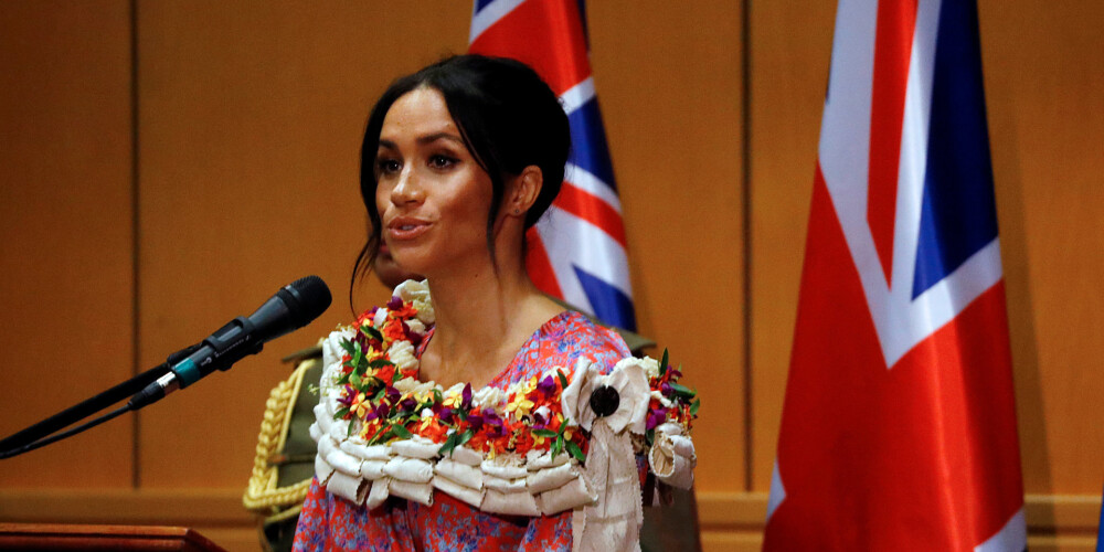 Pusmāsa hercogieni Meganu pēc viņas teiktās runas Fidži salās nosauc par „meli”