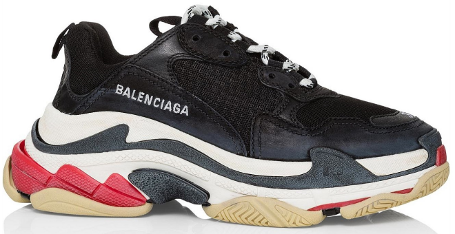 Balenciaga, Triple S sneakers (698-972 eiro)