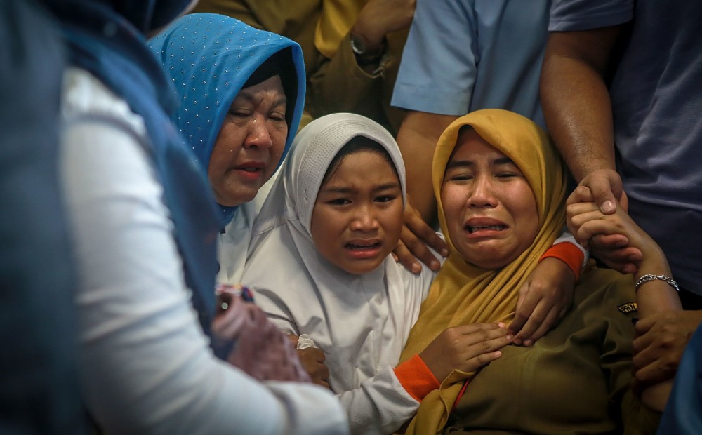 Aviokatastrofa Indonēzijā: iepriekšējā lidojuma laikā reģistrēti neparasti rādījumi