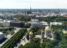 Skats uz Vecrīgu un Rīgas Kristus Piedzimšanas katedrāli.