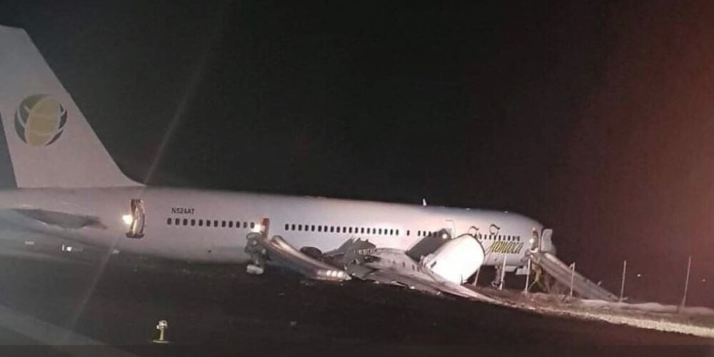 Gajānas lidostā avarējusi "Fly Jamaica Airways" lidmašīna; cietuši 6 cilvēki