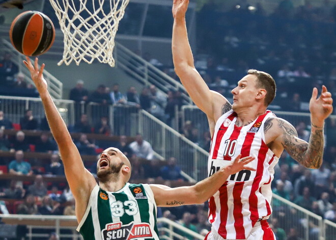 Timmam pietrūkst vienas atlēkušās bumbas līdz "double-double" viņa pārstāvētās "Olympiacos" zaudējumā