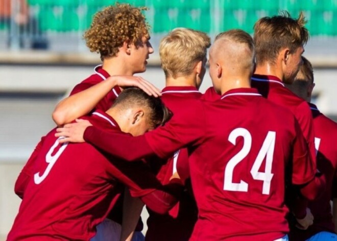 Latvijas U-19 futbolisti izšķirošajā mačā zaudē Kiprai