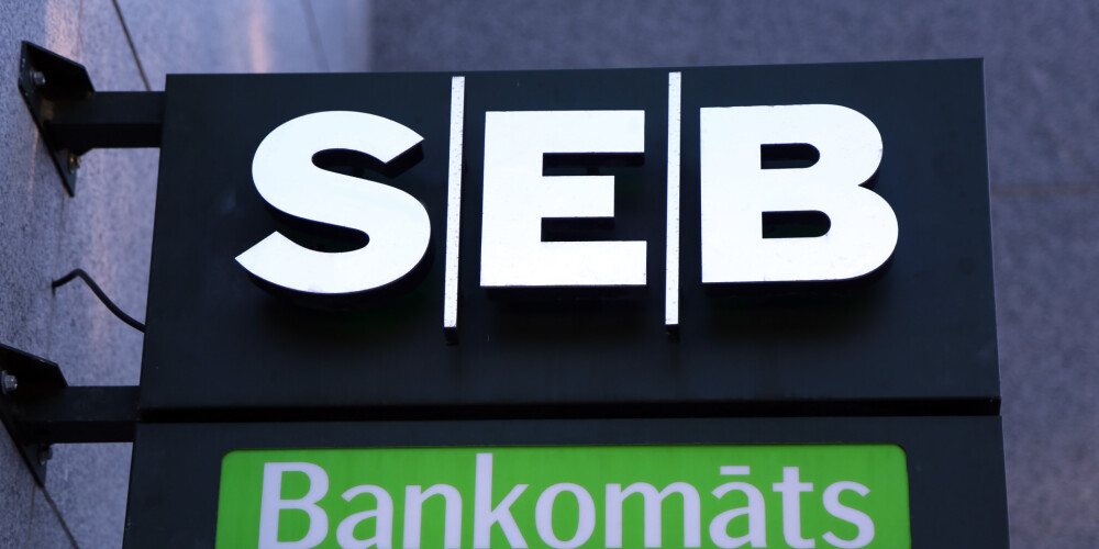"SEB banka" pārtrauks izsniegt kodu kartes un palielinās atsevišķas komisijas maksas