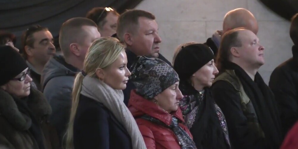 Дана Борисова возмущена поведением вдовы и дочери у гроба Евгения Осина