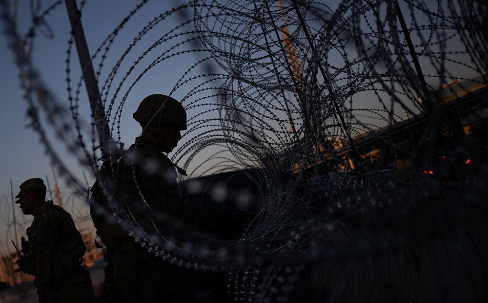 ASV karavīru izvietošana gar Meksikas robežu izmaksās 210 miljonus dolāru