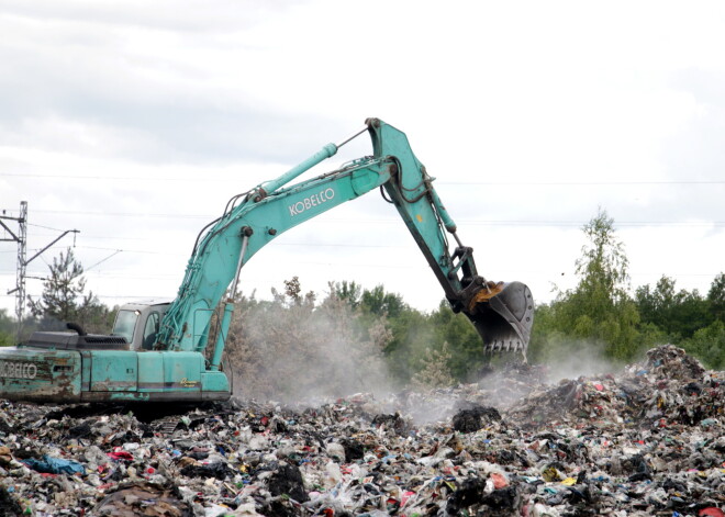 Latvijā mēģināts ievest teju 23 tonnas nelegālu plastmasas atkritumu