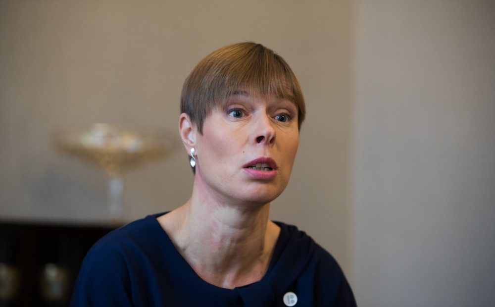 Igaunijas prezidente: laiks runāt par seksu ar robotiem