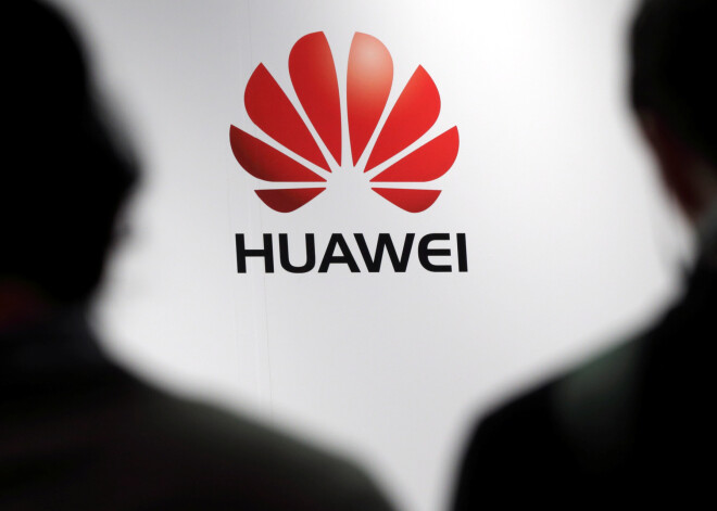 Laikraksts: ASV mudina sabiedrotās valstis atteikties no "Huawei" iekārtu izmantošanas