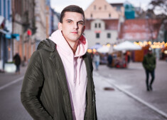 Saruna ar Niku Endziņu ievilkās krietni virs plānotā laika. Tās beigās viņš ieteica, kāds varētu būt intervijas virsraksts.