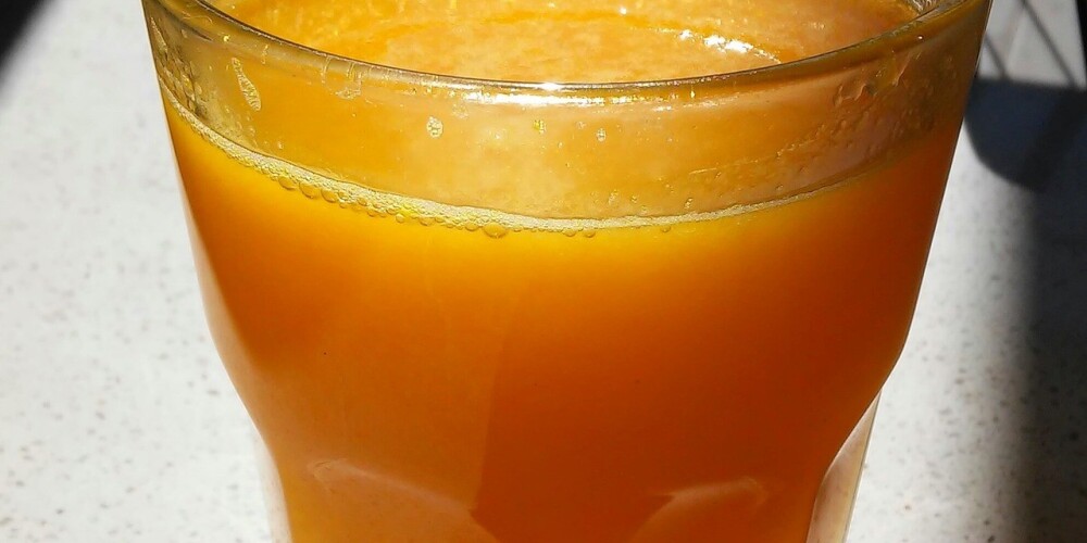 Svaigi spiesta apelsīnu sula brokastīs: par un pret