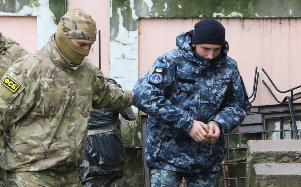 Krievijas sagūstītie ukraiņu jūrnieki atrodas Maskavas cietumā