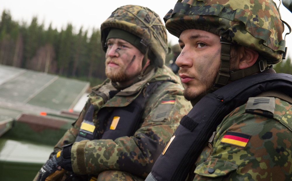 Vācijas armijas karavīru skaitu palielinās līdz 203 000