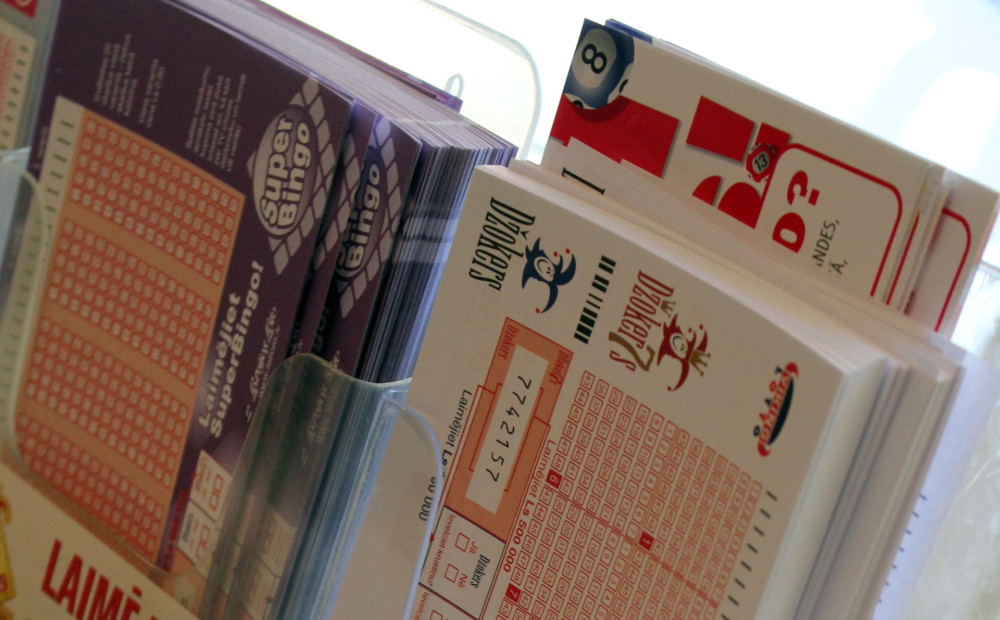Eksperti: Arī šķietami nevainīgās loterijas un izlozes var izraisīt atkarību