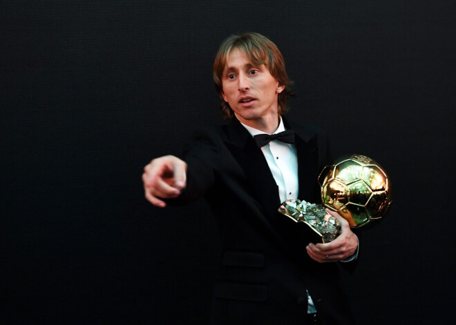 Modričs pirmo reizi karjerā saņem "Ballon d'Or" apbalvojumu