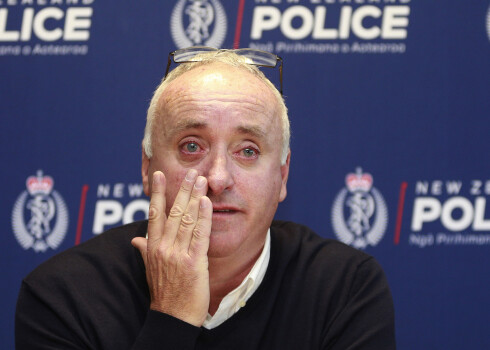 Отец умоляет найти его дочь