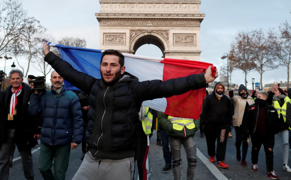 Pirms gaidāmajiem protestiem Parīzē aizturēti 278 cilvēki
