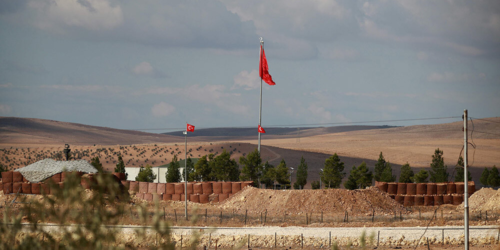 ASV izveidojušas novērošanas posteņus Sīrijā gar Turcijas robežu