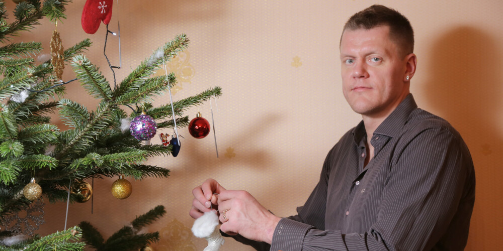 Vien nepilnas divas nedēļas pirms Ziemassvētkiem savu 40. dzimšanas dienu nosvinēs bijušais basketbolists un bokseris, tagad jau aktieris Kaspars Kambala.