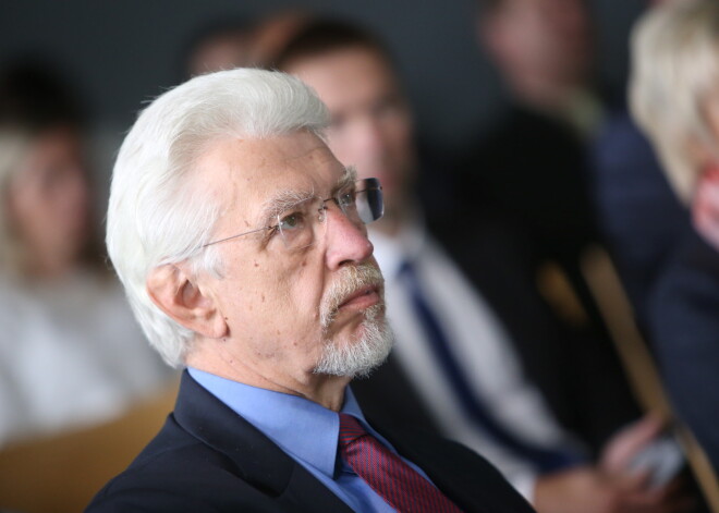 "Jaunā Vienotība" grib ārlietu un finanšu ministru posteņus