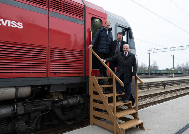 Dzelzceļa līnija Rīga-Jelgava svin 150. jubileju