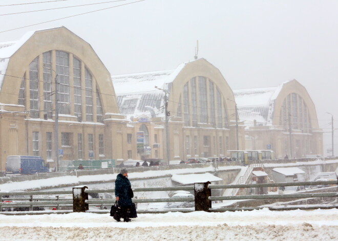 Ziemassvētku ieskandināšana Rīgas Centrāltirgū