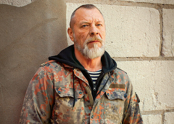 Lūgums palīdzēt karavīram un talantīgajam aktierim Ziedonim Ločmelim! Viņam atklāta smaga slimība