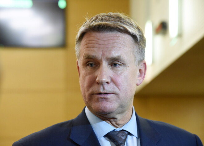 Nacionālā apvienība lūdz paskaidrot, kāpēc pie veikala "Minska" noticis "Saskaņas" svētku pasākums krieviski