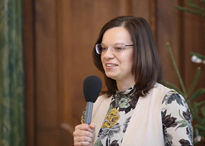 Latvijas mazākās valsts iestādes direktore Rozenberga atstās amatu