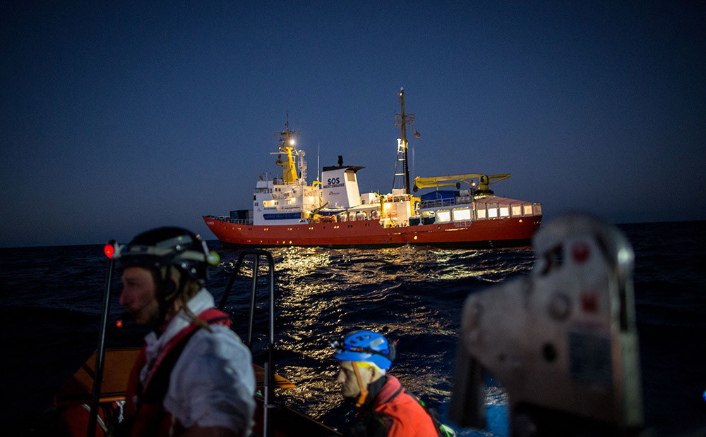 ES pagarina cilvēku kontrabandas apkarošanas Vidusjūras operācijas mandātu