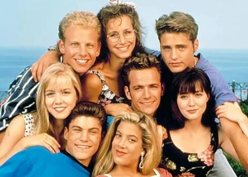 Официально: Сериал "Беверли-хиллз, 90210" спустя 19 лет возвращается на экраны с теми же актерами