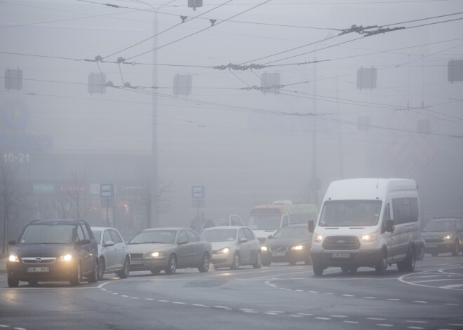 Šīs nedēļas pirmajā darbdienā gaidāma migla un nokrišņi