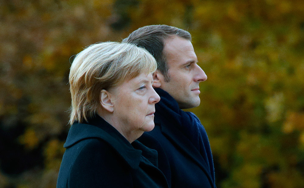 Merkele un Makrons pieprasa Krievijai nekavējoties atbrīvot ukraiņu jūrniekus