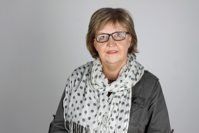 Rgas Viëìi 2011/35. Diskusija par dokumentlo kino. 2011.g. septembris. ReØisore Mrte Balode.