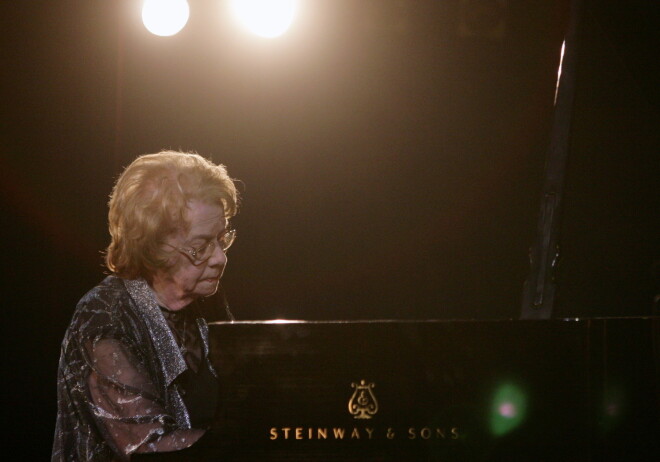 Pianiste Vilma Cīrule Lielās mūzikas balvas pasniegšanas ceremonijā Latvijas Nacionālajā operā.