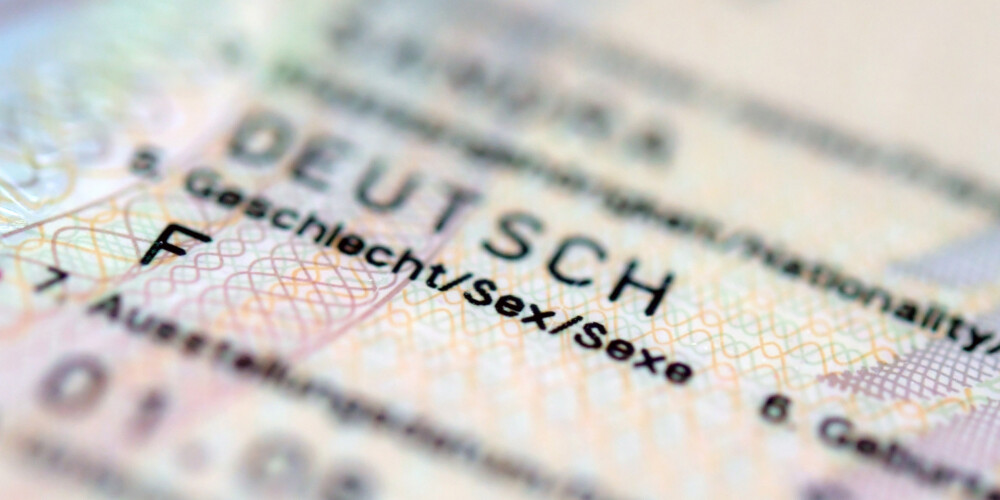 Vācijas oficiālajos reģistros tagad iespējams izvēlēties trešo dzimuma identitāti