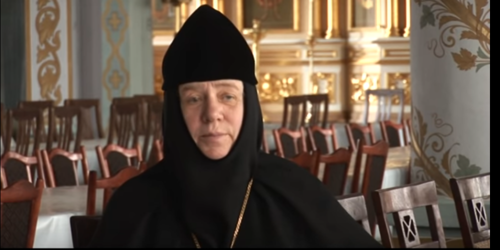 Krievijas lielākā sieviešu klostera priekšniece - igumene Sergija - atrasta Latvijas čekas maisos