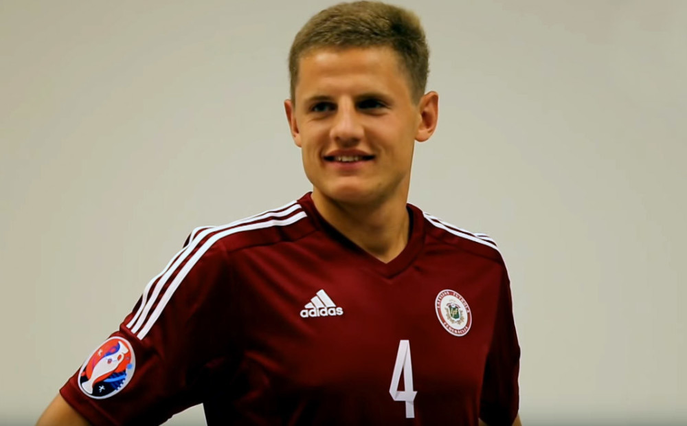 Latvijas futbola izlases aizsargs Dubra karjeru turpinās Kazahstānas čempionātā