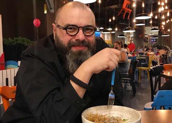 Максим Фадеев выглядит неузнаваемым на архивном фото