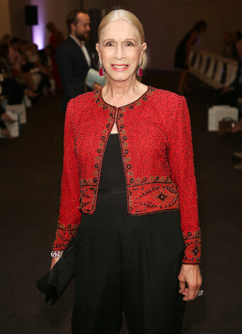 Lēdija Kolina Kempbela.