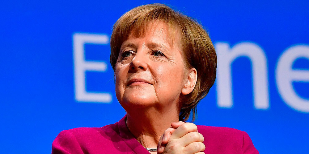 Merkele dodas pirmajā vizītē uz Grieķiju kopš 2014.gada, kur apspriedīs ekonomisko krīzi un migrāciju