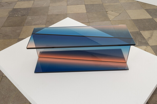 Germans Ermičs, galds no kolekcijas Shaping Colour, 2015.