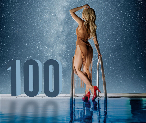 Daugavpils teātra krievu trupa sestdien skatītājiem piedāvā jaunu iestudējumu pieaugušajiem – franču dramaturga Marka Kamoleti komēdiju „100 nakts pārpratumi”.